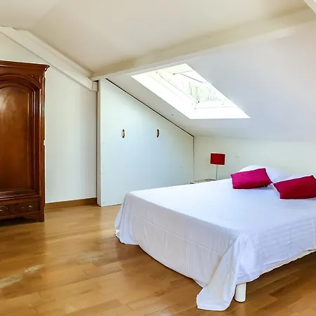 Luckey Homes- Avenue Pierrette Nizza